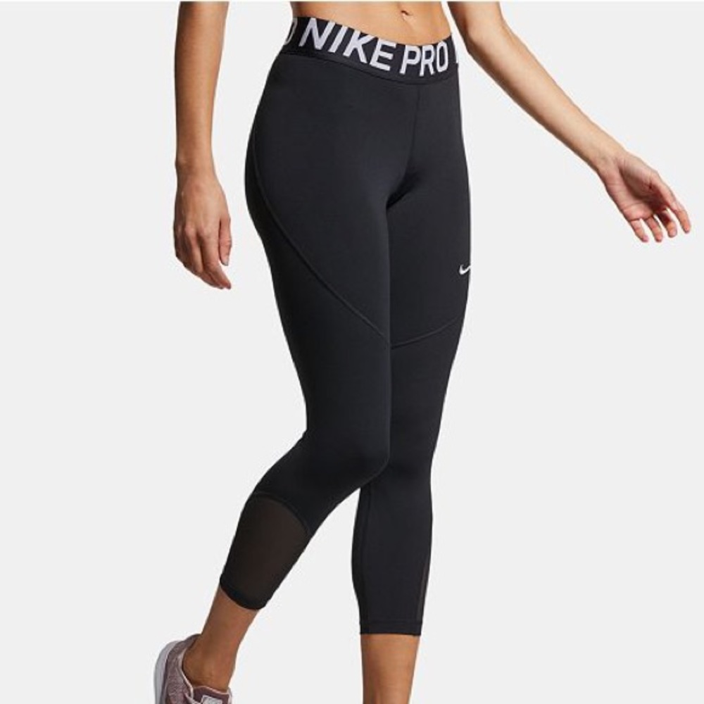 NIKE Pro Cropped Leggings